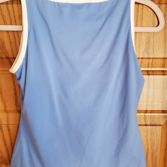 Inner self top size medium as shown on label - Picture 3 of 3